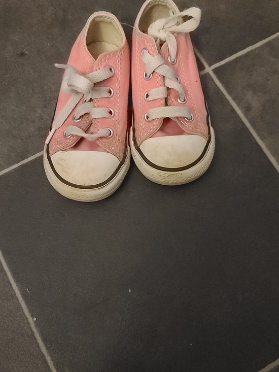 Converse Other - Converse Kids Pink Canvas Low-Top Sneakers